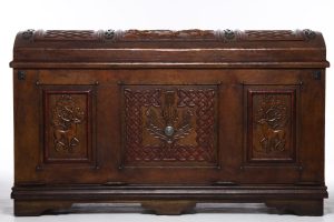 17th Century Scottish Warriors Chest