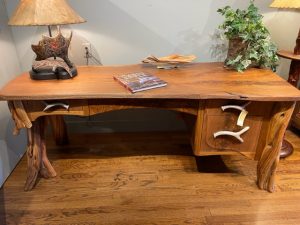 Yellowstone Desk